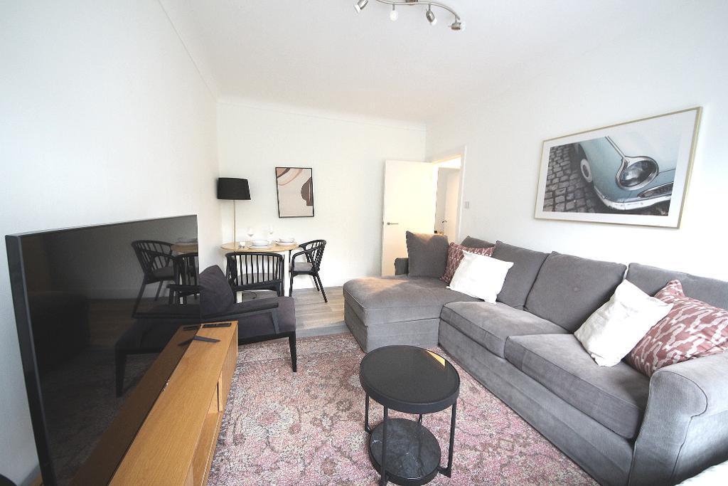 Stourcliffe Street, Marylebone, London, W1H 5AS
